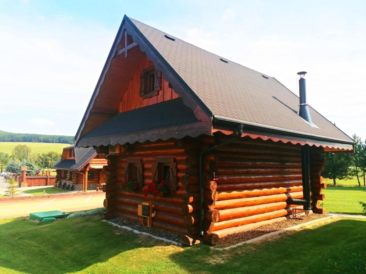 Ubytovanie Koliba Pacho - Zrub Anicka Prievidza Exterior photo